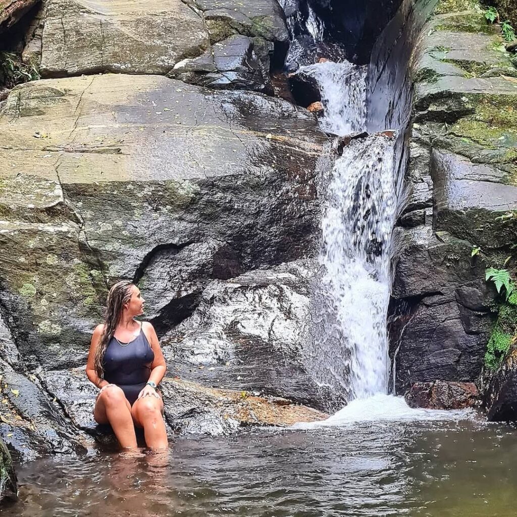 Banho de cachoeira no Horto - Tour guiado por Allan Oliveira no Rio de Janeiro.